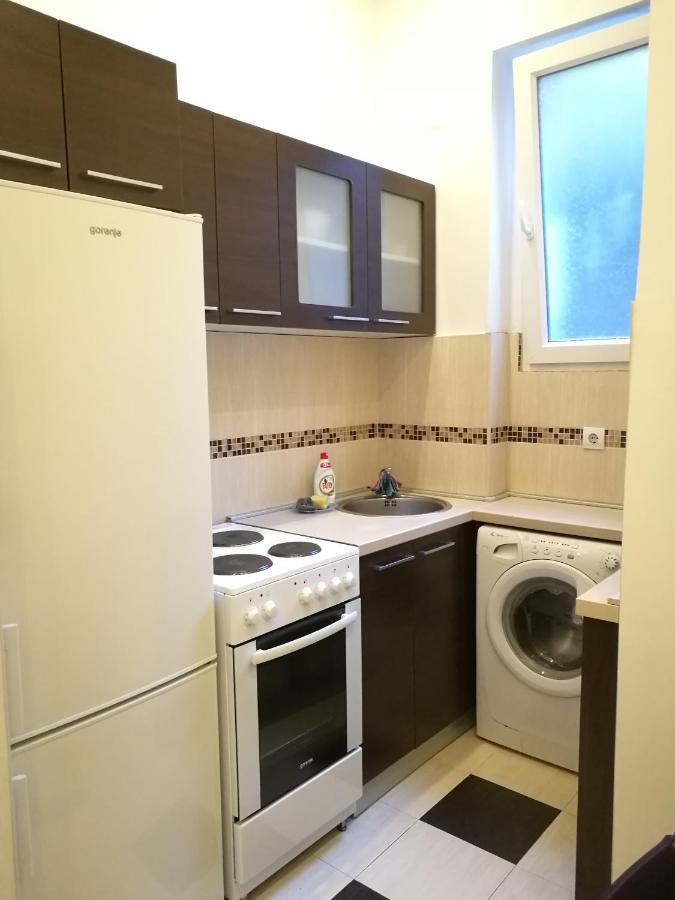 Apartment In The Heart Of Belgrad Exterior foto