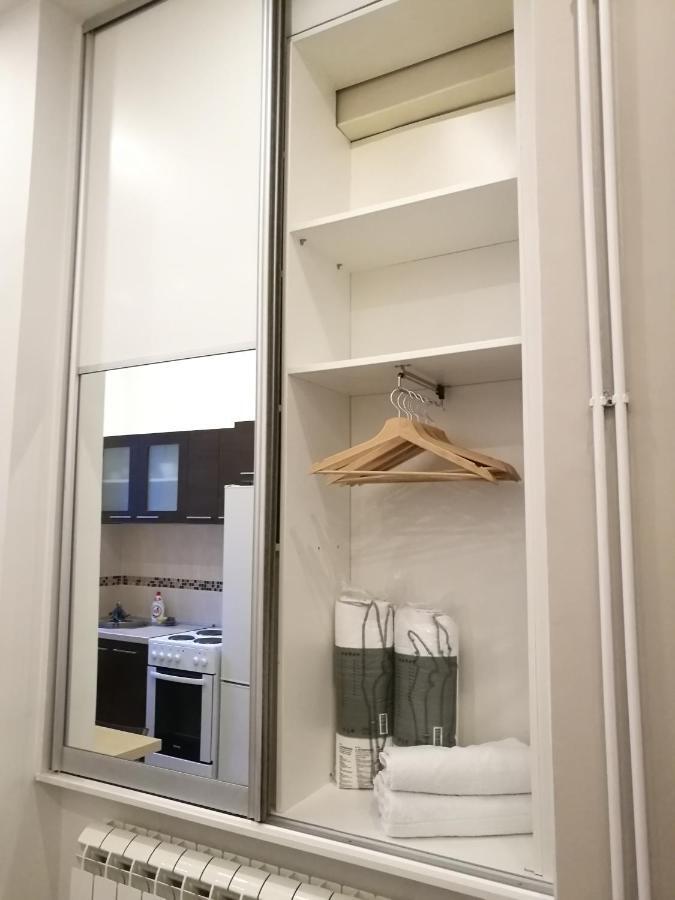 Apartment In The Heart Of Belgrad Exterior foto